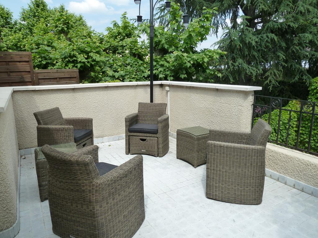 Studio Garden View,213718556:JPEG